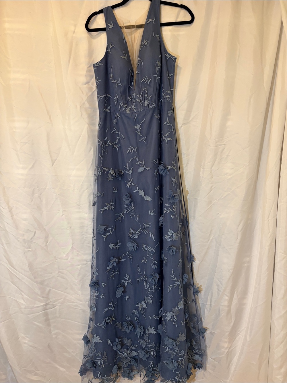 NWT Marchesa Dusty Blue Floral Appliqué Maxi Gown
